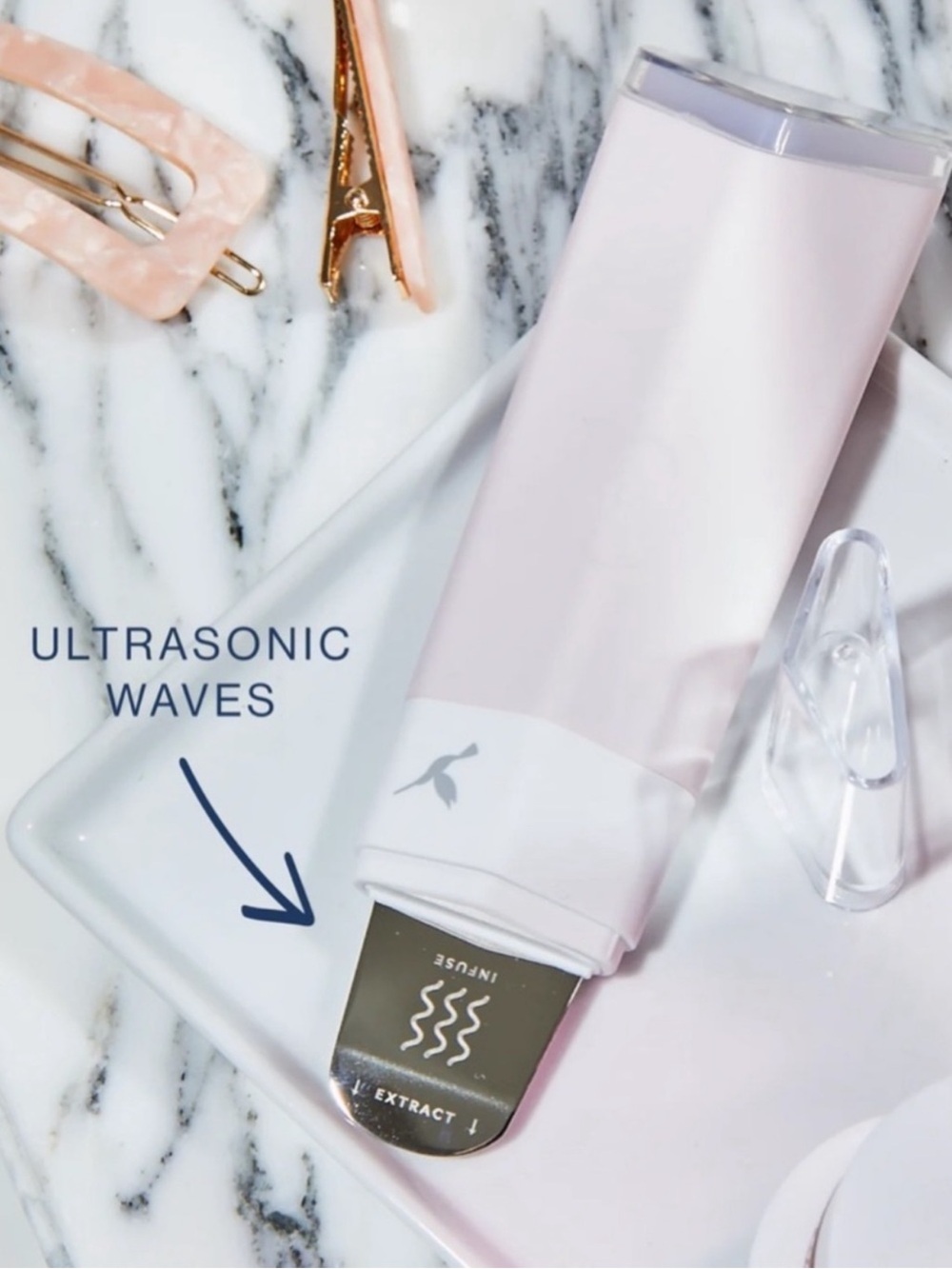 Dermaflash Dermapore+ Extraction/Infusion Device - Blush